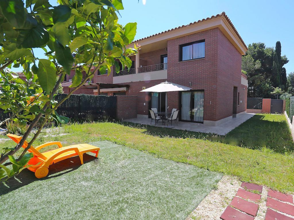 Holiday Home Cornelia Pucho By Interhome Cambrils Room photo
